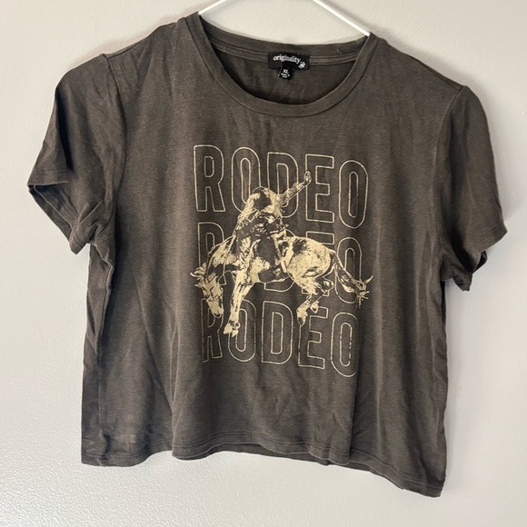 Originality Graphic Tee. XL Rodeo. Cropped. Distressed black. Lightweight. - Picture 1 of 5